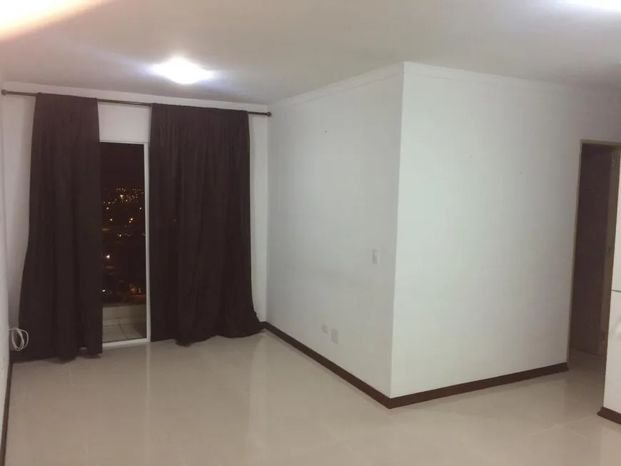 Foto 1 de Apartamento com 3 Quartos à venda, 68m² em Vila Dos Remedios, São Paulo