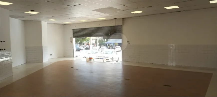 Foto 1 de Ponto Comercial com 3 Quartos para alugar, 210m² em Vila Madalena, São Paulo