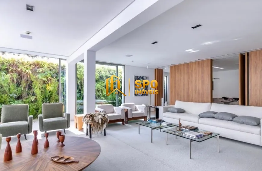 Foto 1 de Casa com 5 Quartos à venda, 700m² em Brooklin, São Paulo