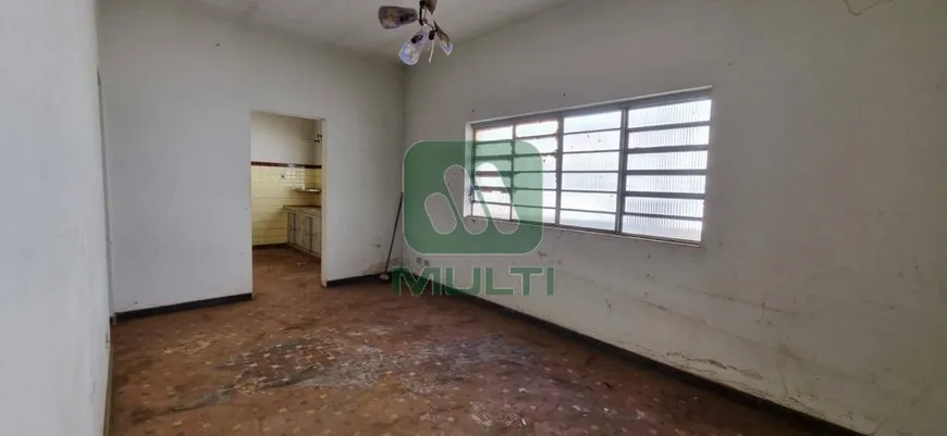 Foto 1 de Casa com 3 Quartos à venda, 165m² em Centro, Uberlândia