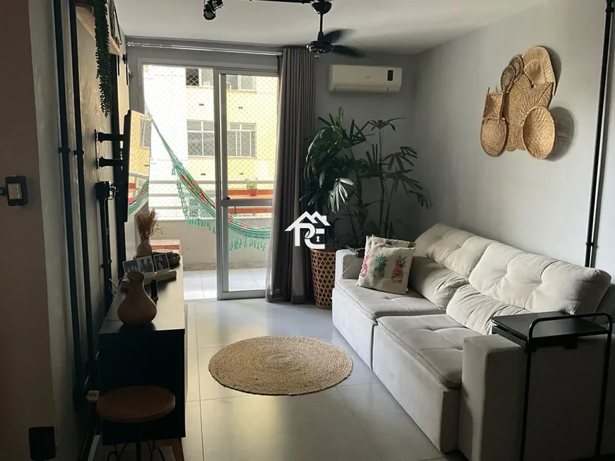 Foto 1 de Apartamento com 2 Quartos à venda, 75m² em Santa Rosa, Niterói