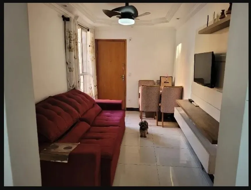 Foto 1 de Apartamento com 2 Quartos à venda, 50m² em Chácaras Reunidas Santa Terezinha, Contagem