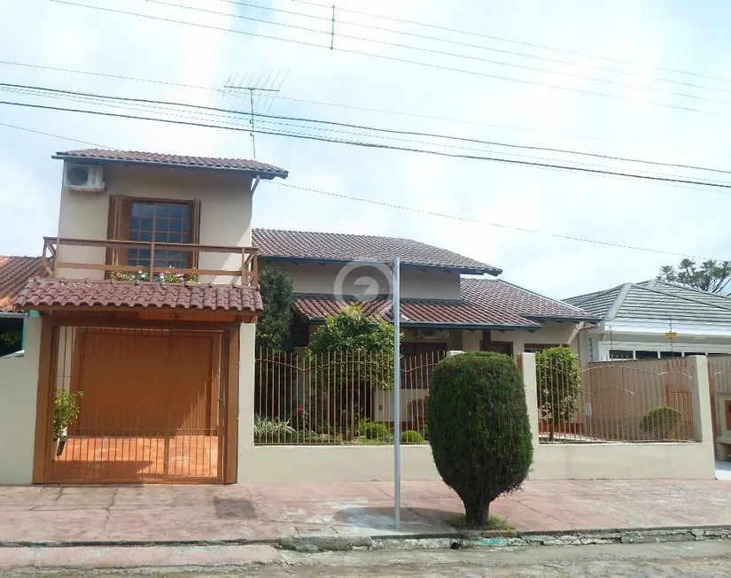 Foto 1 de Casa com 2 Quartos à venda, 190m² em Centro, Estância Velha