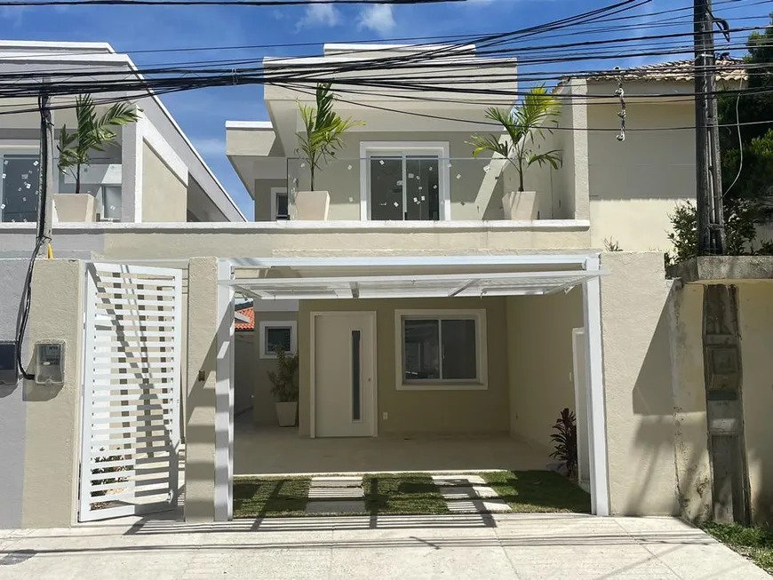 Foto 1 de Casa de Condomínio com 4 Quartos à venda, 180m² em Itaipu, Niterói