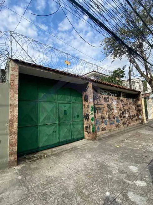 Foto 1 de Lote/Terreno à venda, 800m² em Riachuelo, Rio de Janeiro
