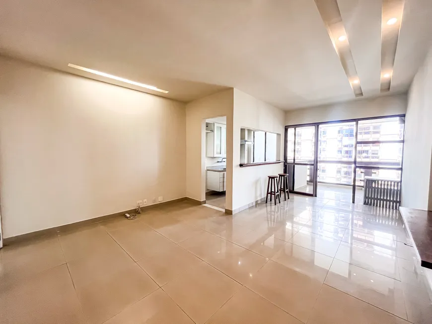 Foto 1 de Apartamento com 1 Quarto à venda, 71m² em Barra da Tijuca, Rio de Janeiro