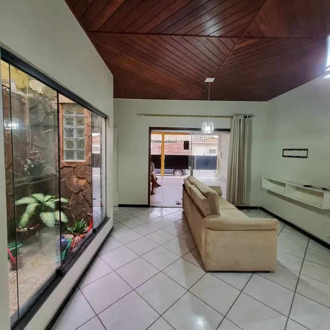 Foto 1 de Apartamento com 2 Quartos à venda, 180m² em Levilandia, Ananindeua