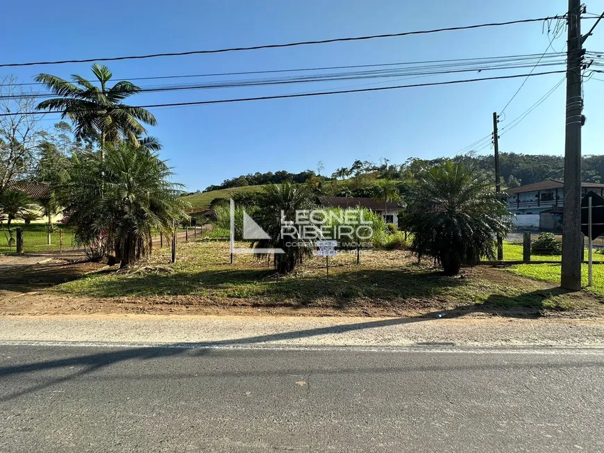 Foto 1 de Lote/Terreno à venda, 846m² em Dona Clara, Timbó