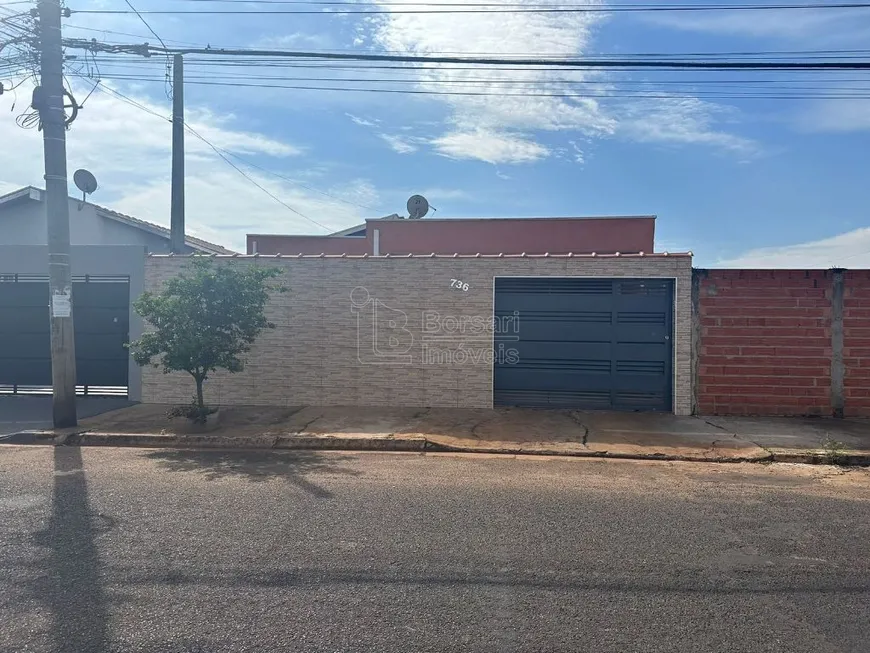 Foto 1 de Casa com 3 Quartos à venda, 206m² em Jardim Adalberto Frederico de Oliveira Roxo I, Araraquara