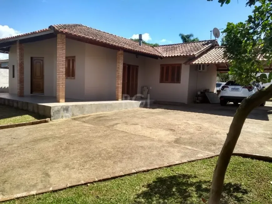 Foto 1 de Casa com 2 Quartos à venda, 250m² em Lageado, Porto Alegre