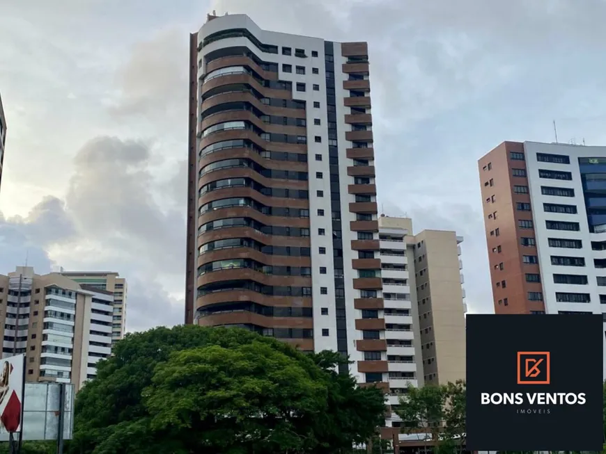 Foto 1 de Apartamento com 3 Quartos à venda, 250m² em Guararapes, Fortaleza