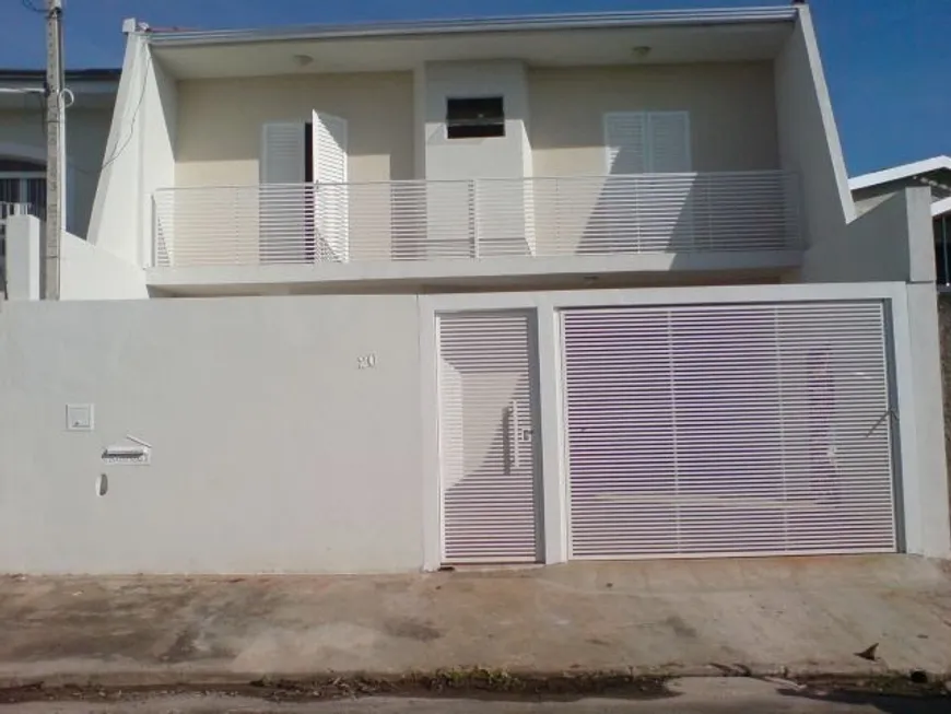 Foto 1 de Casa com 3 Quartos à venda, 200m² em Jardim Acapulco, Marília