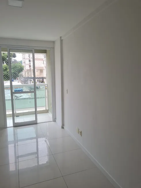 Foto 1 de Apartamento com 2 Quartos para venda ou aluguel, 62m² em Praça Seca, Rio de Janeiro