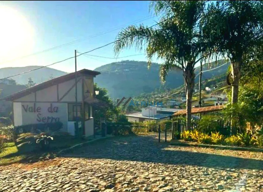 Foto 1 de Lote/Terreno à venda, 2044m² em Salvaterra, Juiz de Fora