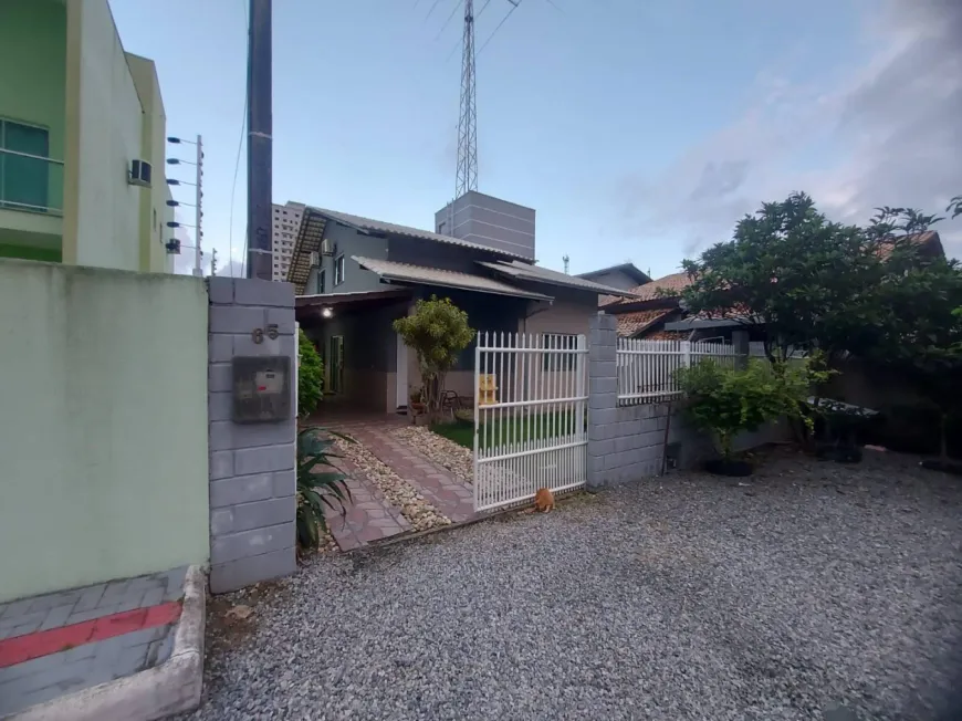 Foto 1 de Casa com 4 Quartos à venda, 340m² em , Porto Belo