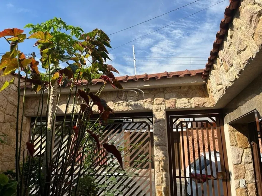 Foto 1 de Casa com 2 Quartos à venda, 91m² em Vila Santa Clara, São Paulo