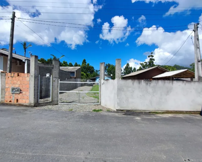 Foto 1 de Lote/Terreno à venda, 794m² em Santa Lídia, Penha