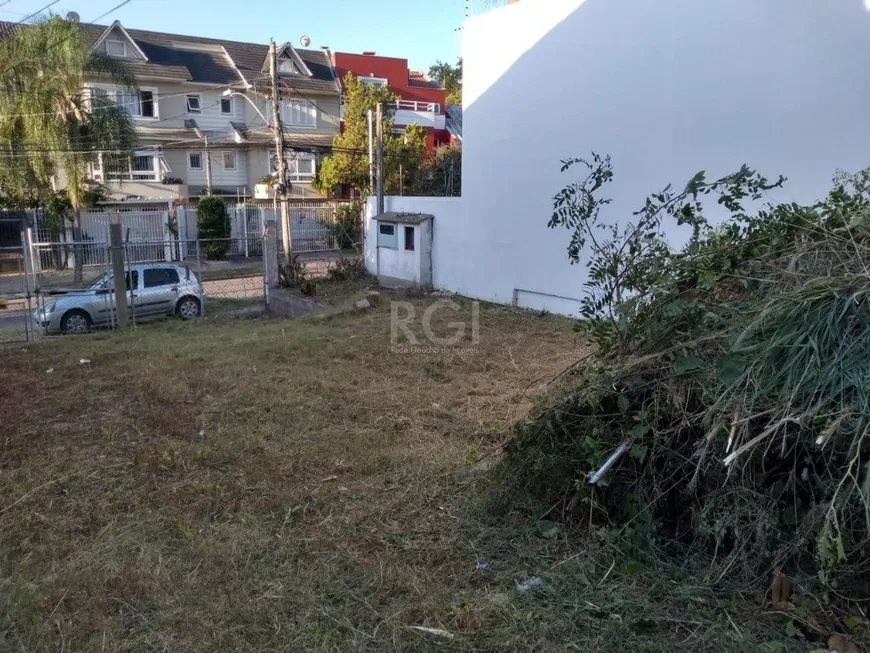 Foto 1 de Lote/Terreno à venda, 429m² em Chácara das Pedras, Porto Alegre