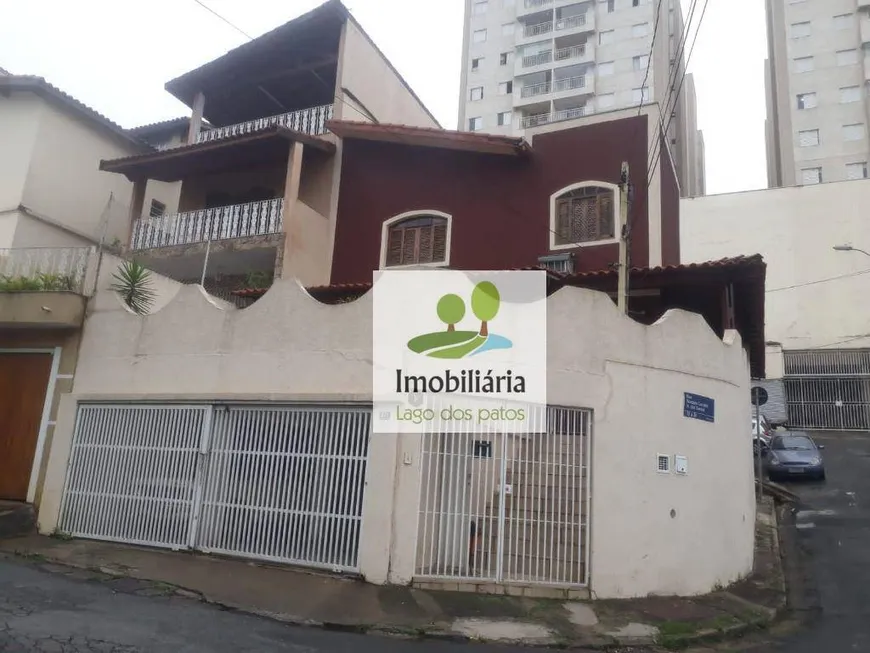 Foto 1 de Sobrado com 3 Quartos à venda, 195m² em Vila Rosalia, Guarulhos