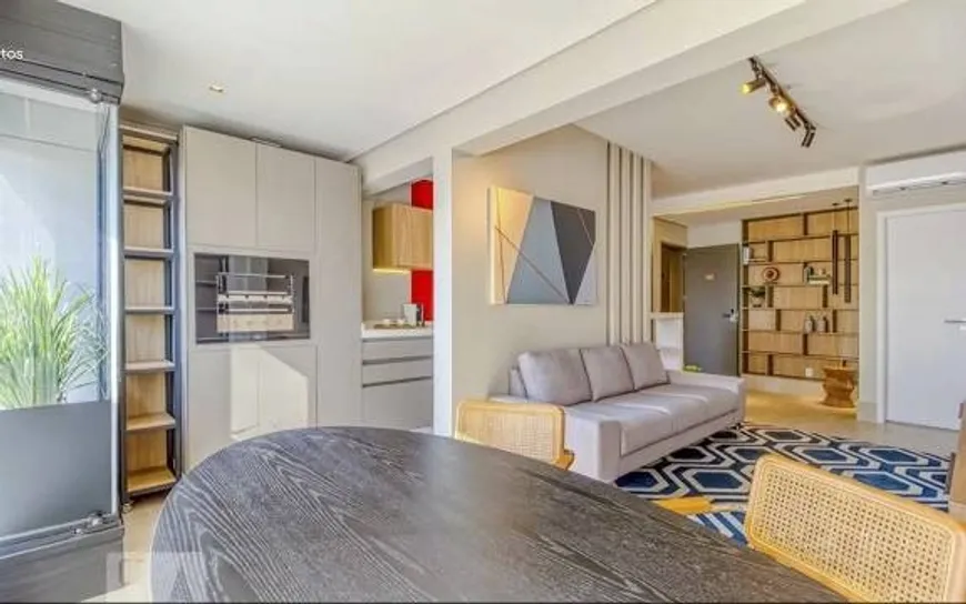 Foto 1 de Apartamento com 1 Quarto à venda, 57m² em Vila Olímpia, São Paulo