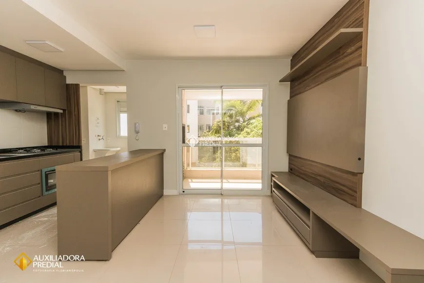 Foto 1 de Apartamento com 2 Quartos à venda, 76m² em Itacorubi, Florianópolis