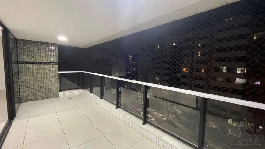 Foto 1 de Apartamento com 3 Quartos à venda, 108m² em Graça, Salvador