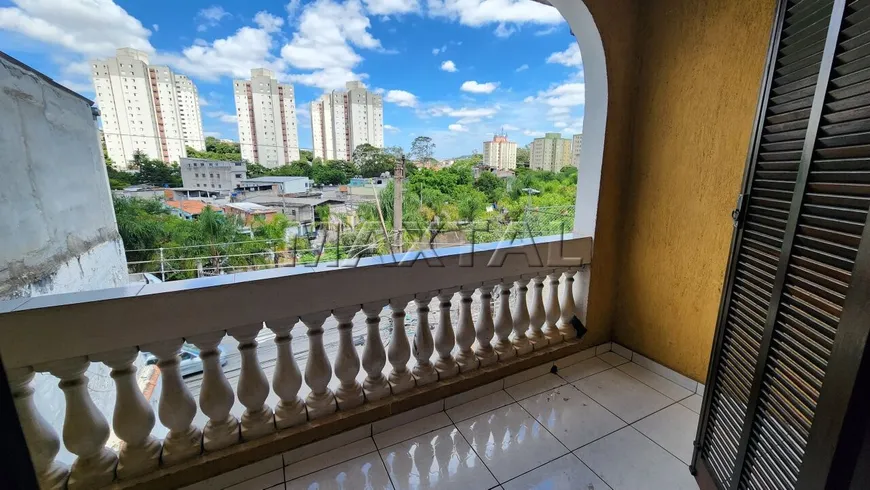 Foto 1 de Casa com 3 Quartos para alugar, 180m² em Jardim Peri, São Paulo