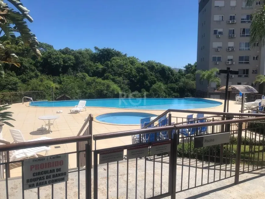 Foto 1 de Apartamento com 3 Quartos à venda, 79m² em Jardim Carvalho, Porto Alegre