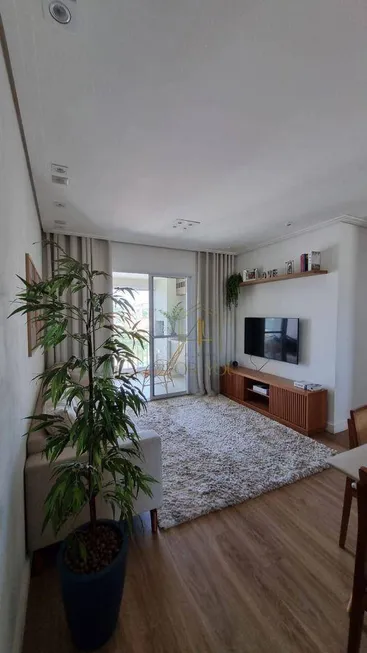 Foto 1 de Apartamento com 3 Quartos à venda, 85m² em Jardim Tupanci, Barueri