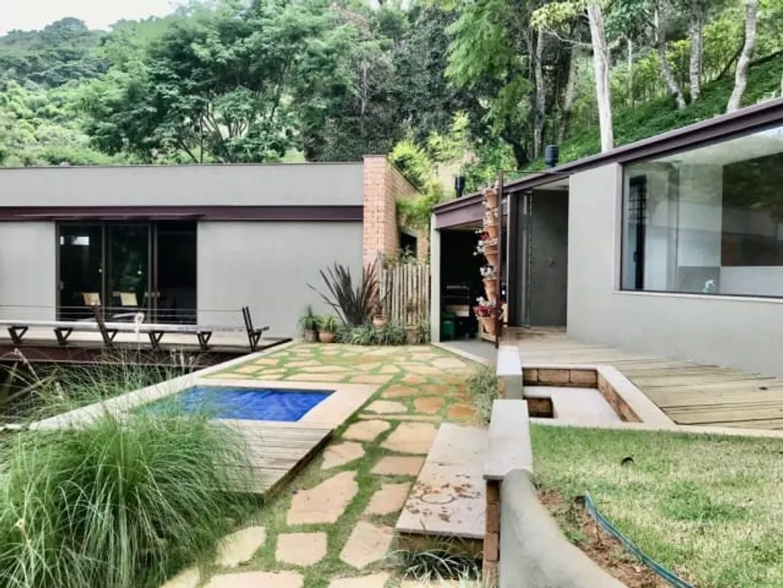 Foto 1 de Casa com 4 Quartos à venda, 600m² em Itaipava, Petrópolis