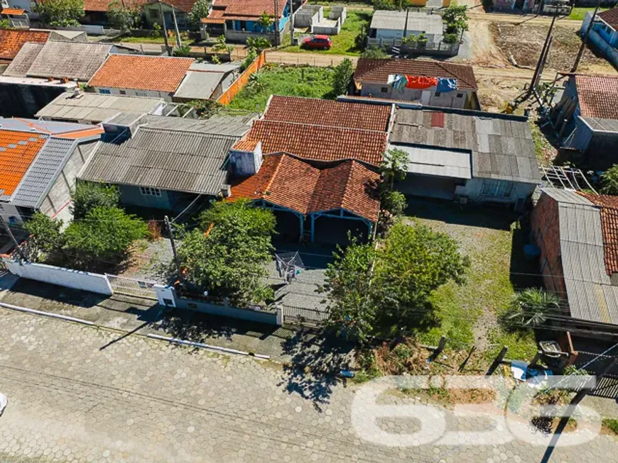 Foto 1 de Casa com 2 Quartos à venda, 95m² em Costeira, Balneário Barra do Sul