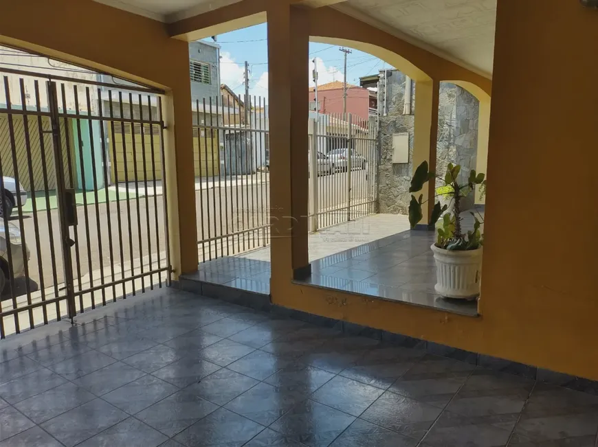 Foto 1 de Casa com 4 Quartos para alugar, 231m² em Vila Faria, São Carlos