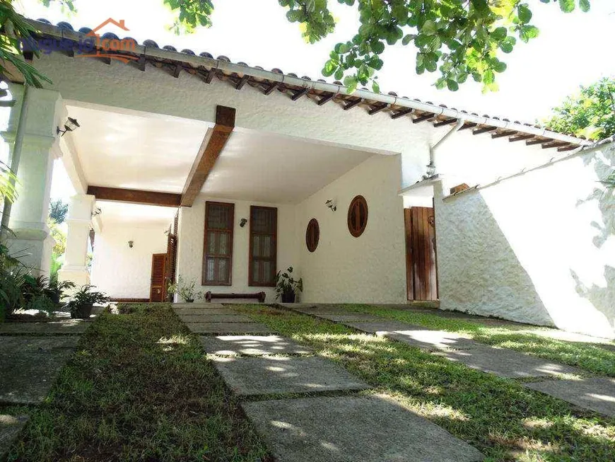 Foto 1 de Casa de Condomínio com 4 Quartos à venda, 250m² em , Ubatuba