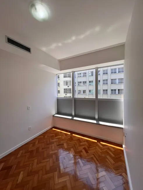 Foto 1 de Sala Comercial para venda ou aluguel, 38m² em Copacabana, Rio de Janeiro