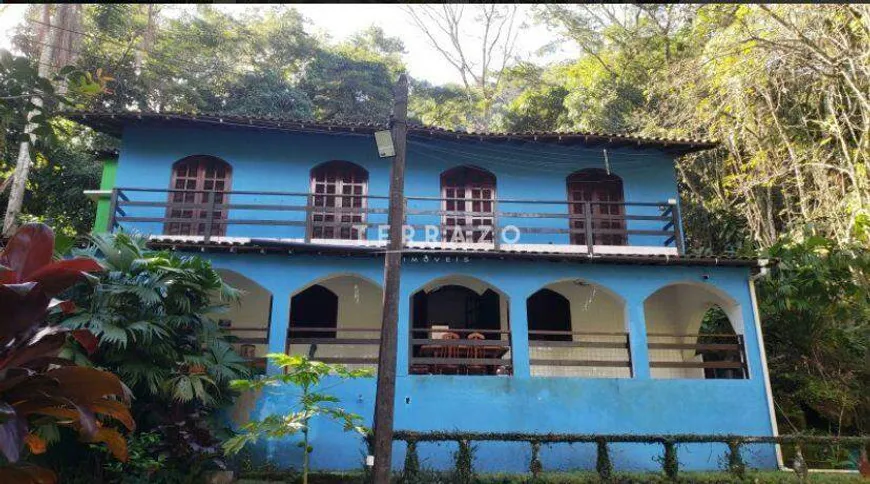 Foto 1 de Casa com 4 Quartos à venda, 380m² em Limoeiro, Guapimirim