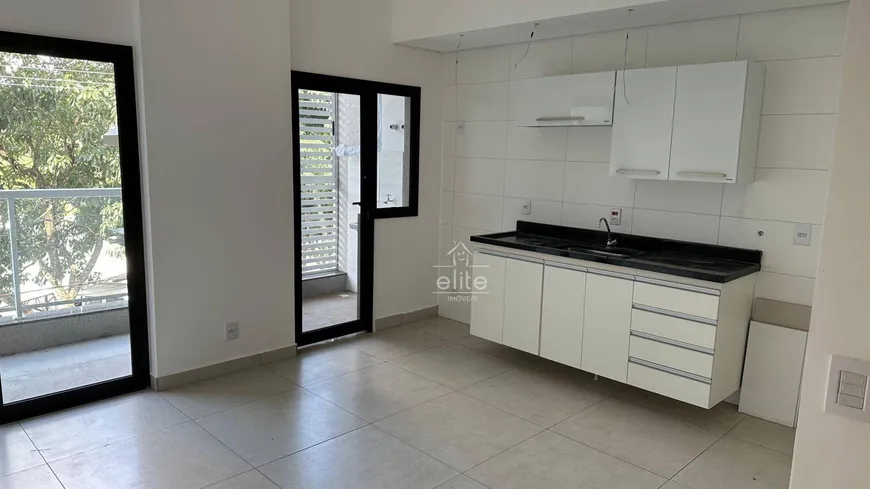 Foto 1 de Apartamento com 2 Quartos para alugar, 65m² em Vila Gardênia, Atibaia