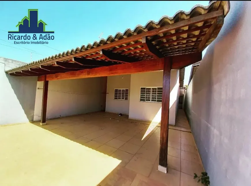 Foto 1 de Casa com 3 Quartos à venda, 125m² em Parque Estrela Dalva II, Luziânia