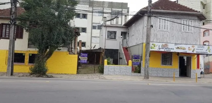 Foto 1 de Lote/Terreno à venda, 195m² em Cinquentenário, Caxias do Sul