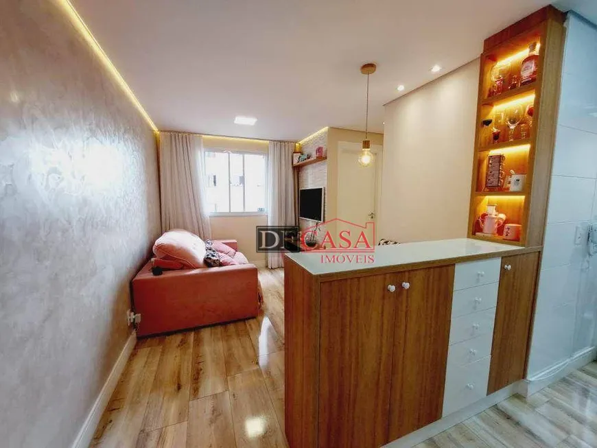 Foto 1 de Apartamento com 2 Quartos à venda, 43m² em Itaquera, São Paulo