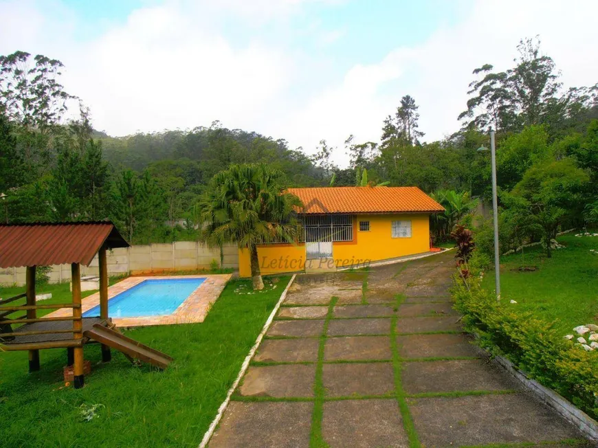 Foto 1 de Fazenda/Sítio com 2 Quartos à venda, 250m² em Casa Vermelha, Ribeirão Pires