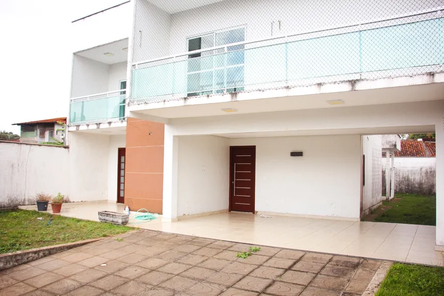 Foto 1 de Casa de Condomínio com 4 Quartos para venda ou aluguel, 360m² em Turu, São Luís