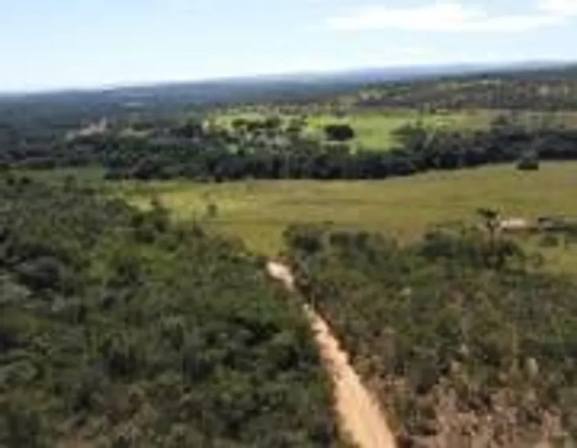 Foto 1 de Lote/Terreno à venda, 20000m² em Zona Rural, Jequitibá