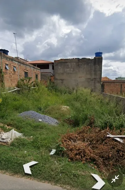 Foto 1 de Lote/Terreno à venda, 200m² em Gávea, Vespasiano