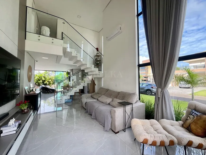 Foto 1 de Casa de Condomínio com 3 Quartos à venda, 250m² em Ingleses do Rio Vermelho, Florianópolis