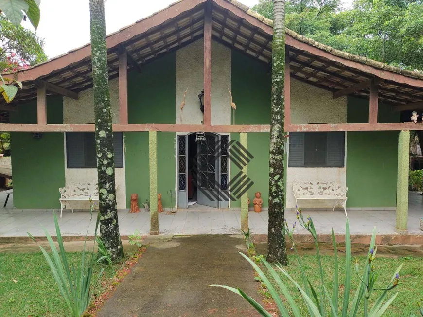 Foto 1 de Fazenda/Sítio com 3 Quartos à venda, 285m² em Ipanema do Meio, Aracoiaba da Serra