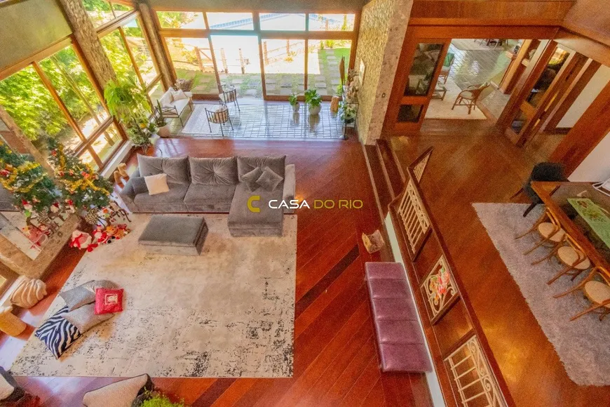 Foto 1 de Casa de Condomínio com 4 Quartos à venda, 600m² em Cavalhada, Porto Alegre