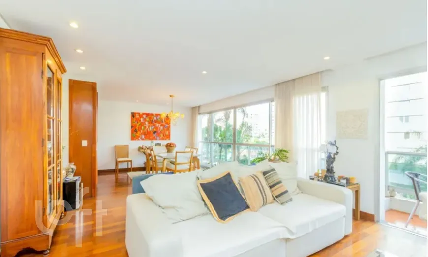 Foto 1 de Apartamento com 3 Quartos à venda, 158m² em Barra Funda, São Paulo
