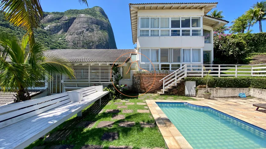 Foto 1 de Casa com 6 Quartos para alugar, 800m² em Joá, Rio de Janeiro