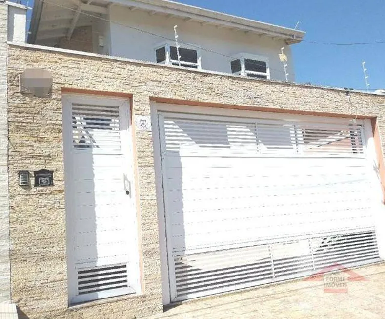 Foto 1 de Casa com 3 Quartos à venda, 145m² em Jardim Itália, Jundiaí