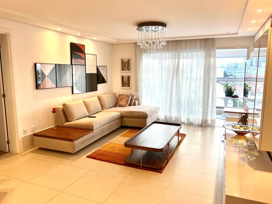 Foto 1 de Apartamento com 3 Quartos à venda, 133m² em Vila Romana, São Paulo